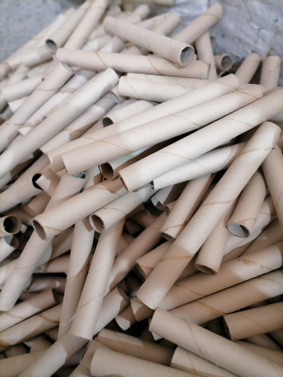 لوله مقوایی وادوک