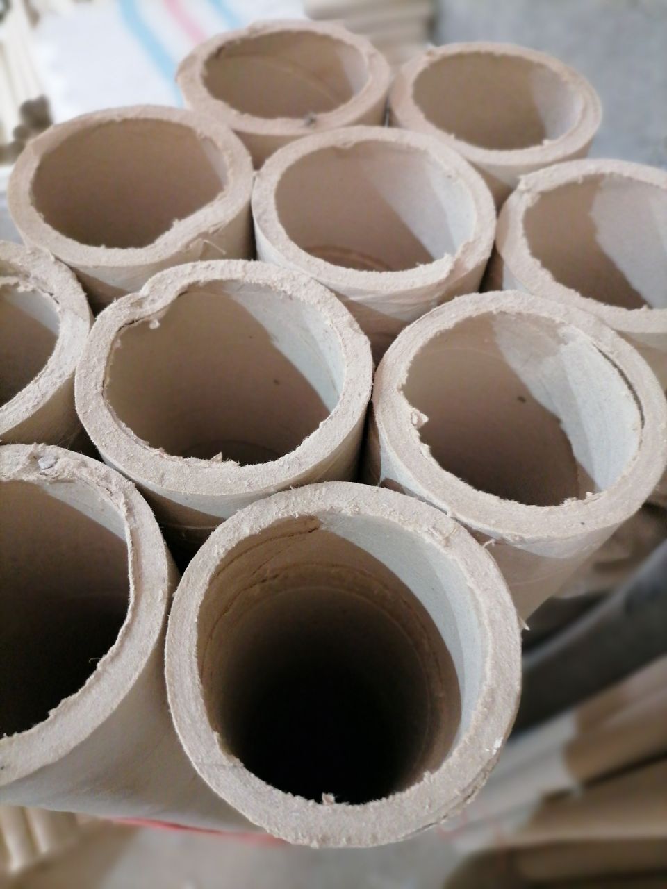 لوله مقوایی وادوک