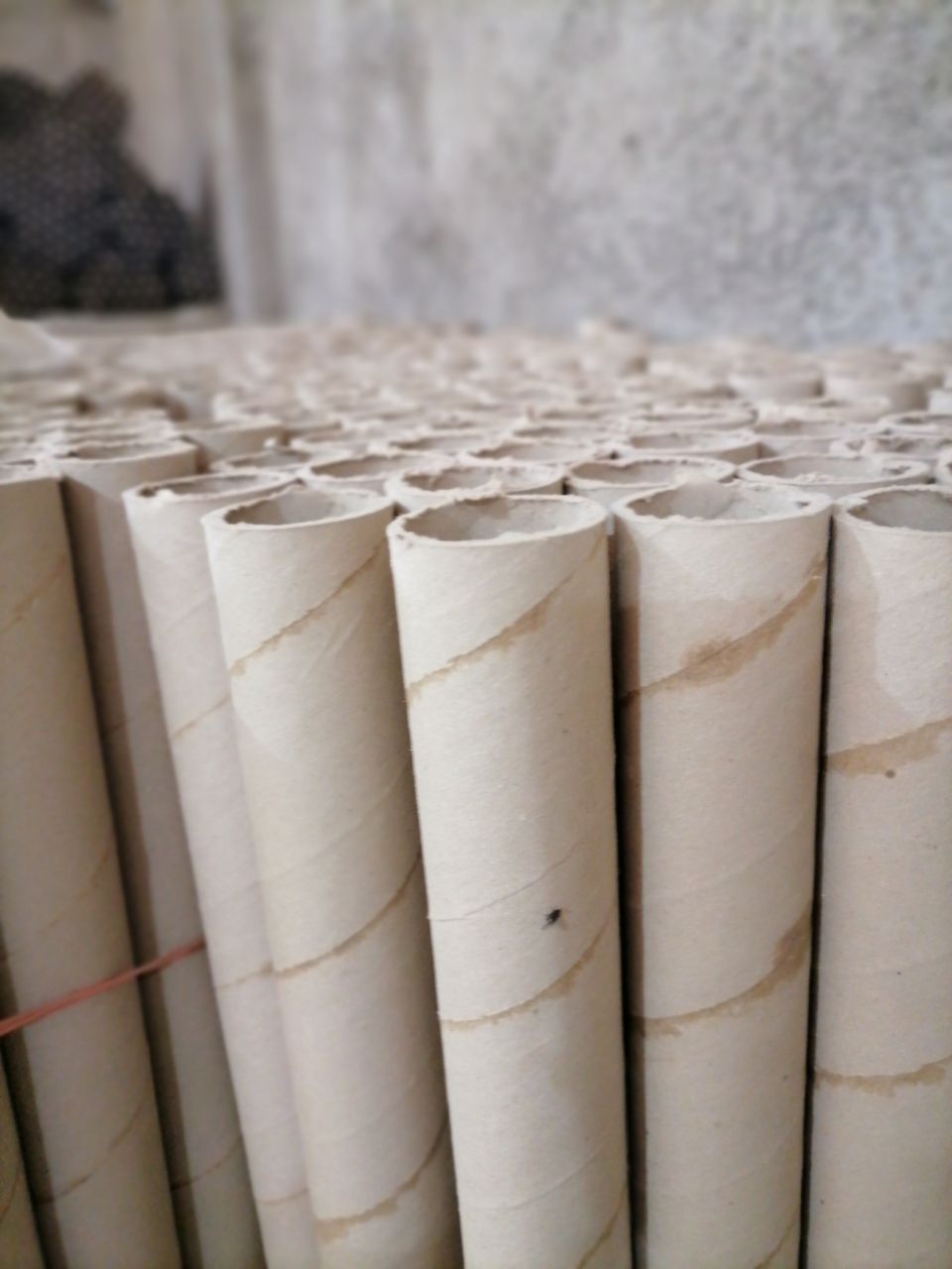 لوله مقوایی وادوک